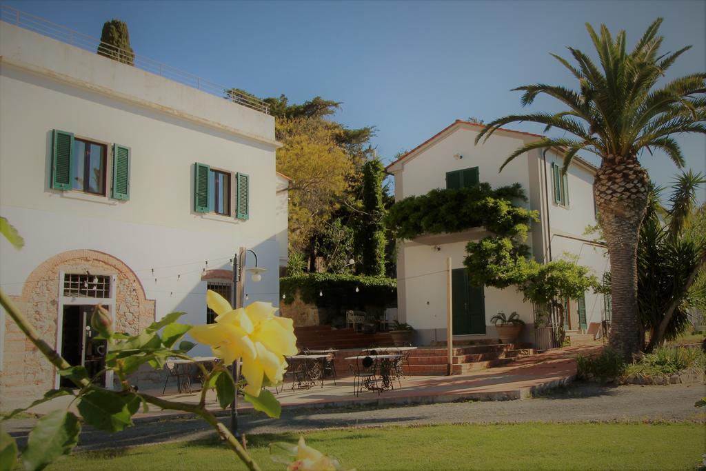 Agriturismo Ss Annunziata San Vincenzo Bagian luar foto
